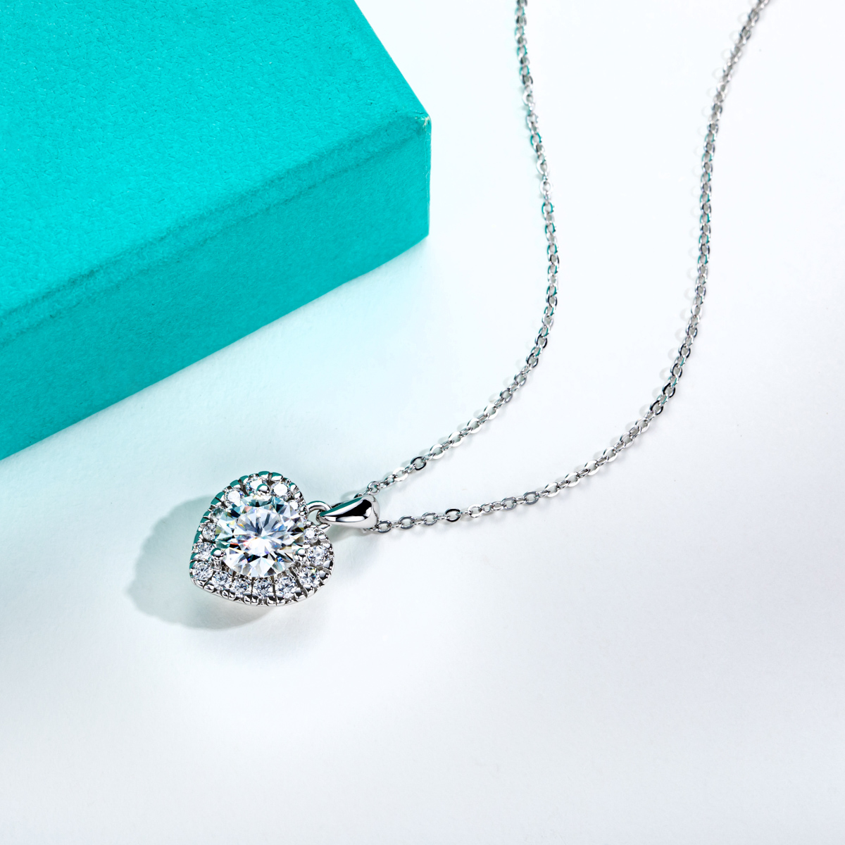 AnuJewel 2ct D Color  Moissani - đánh giá và giá Ansi Chain